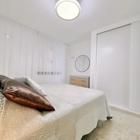 Playa Del Duque Beachside - Renovated 1br Pd1 Costa Adeje (Tenerife)