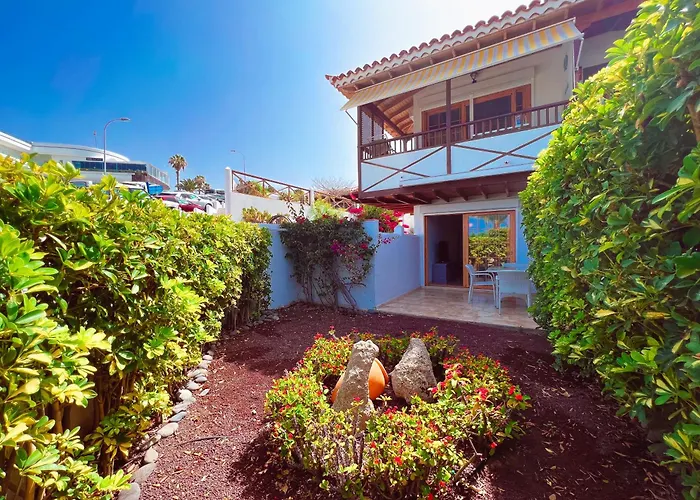 Playa Del Duque Beachside - Renovated 1br Pd1 Costa Adeje (Tenerife)