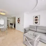 Playa Del Duque Beachside - Renovated 1br Pd1 Appartement *