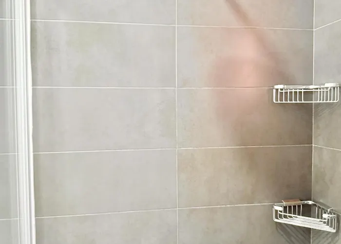 Daire Playa Del Duque Beachside - Renovated 1br Pd1 *